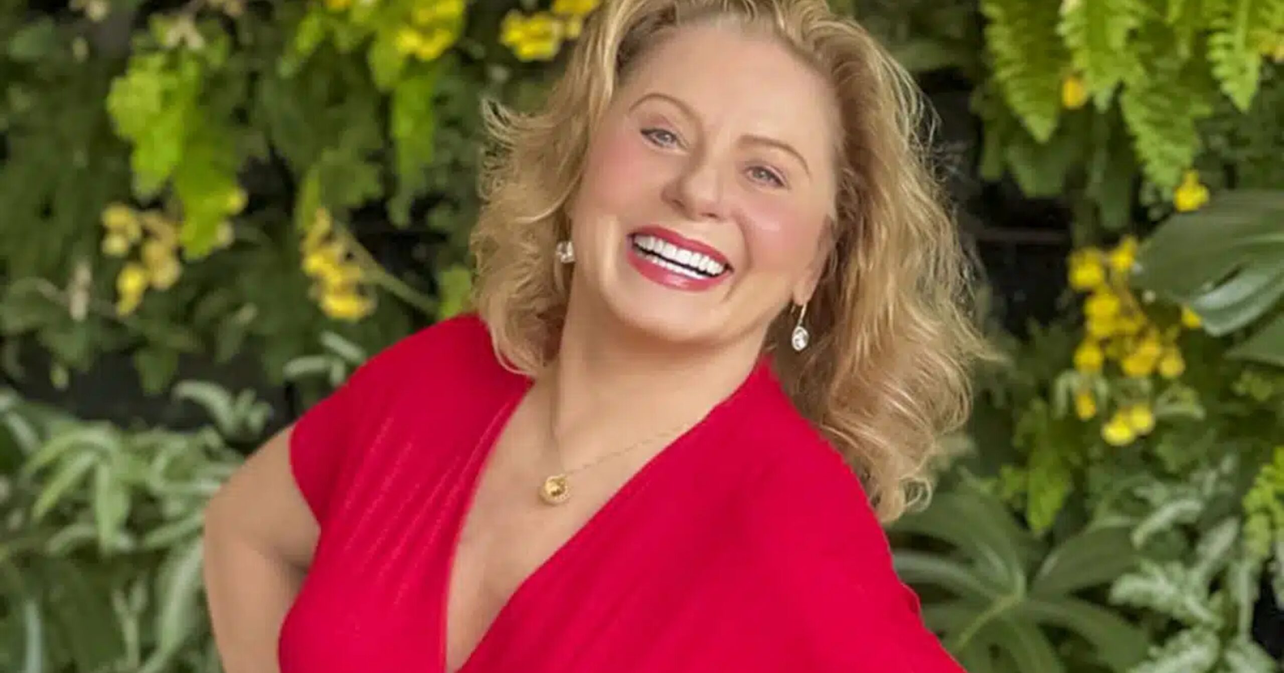 Vera Fischer diz que sofreu preconceito por ser bonita e cobiçada demais