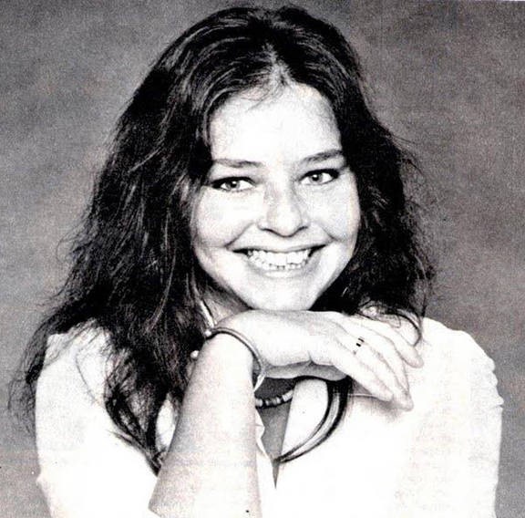 Angela Ro Ro fez blues adquirir sotaque tropical com voz rouca