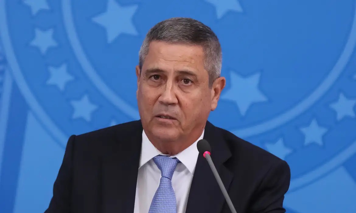 STF fixa pena de 26 anos para general Braga Netto por trama golpista