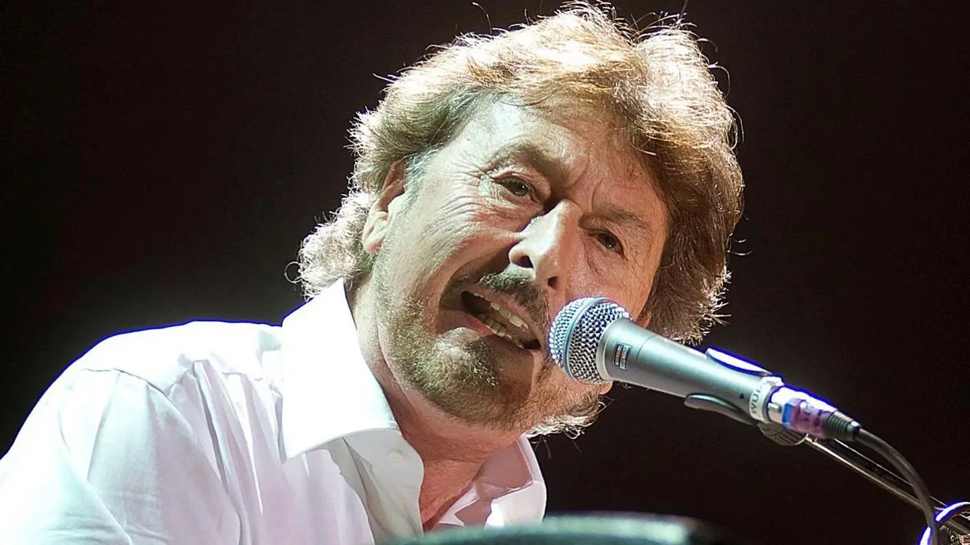 Rick Davies, fundador e voz do Supertramp, morre aos 81 anos