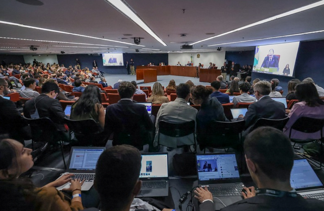Decisão histórica: STF condena Bolsonaro por golpe de Estado e quatro outros crimes