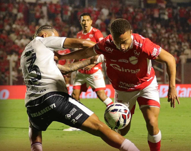 Vila Nova sai na frente, mas cede empate em 1 a 1 com o Remo e se distancia do G-4