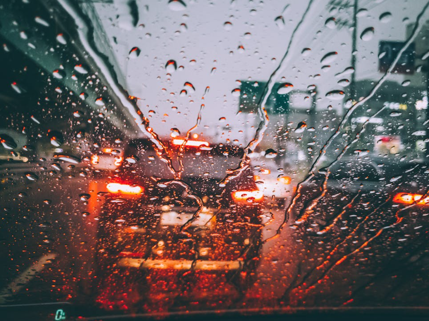 Tempestades colocam 37 cidades de Goiás em alerta nesta quarta-feira (17/09)