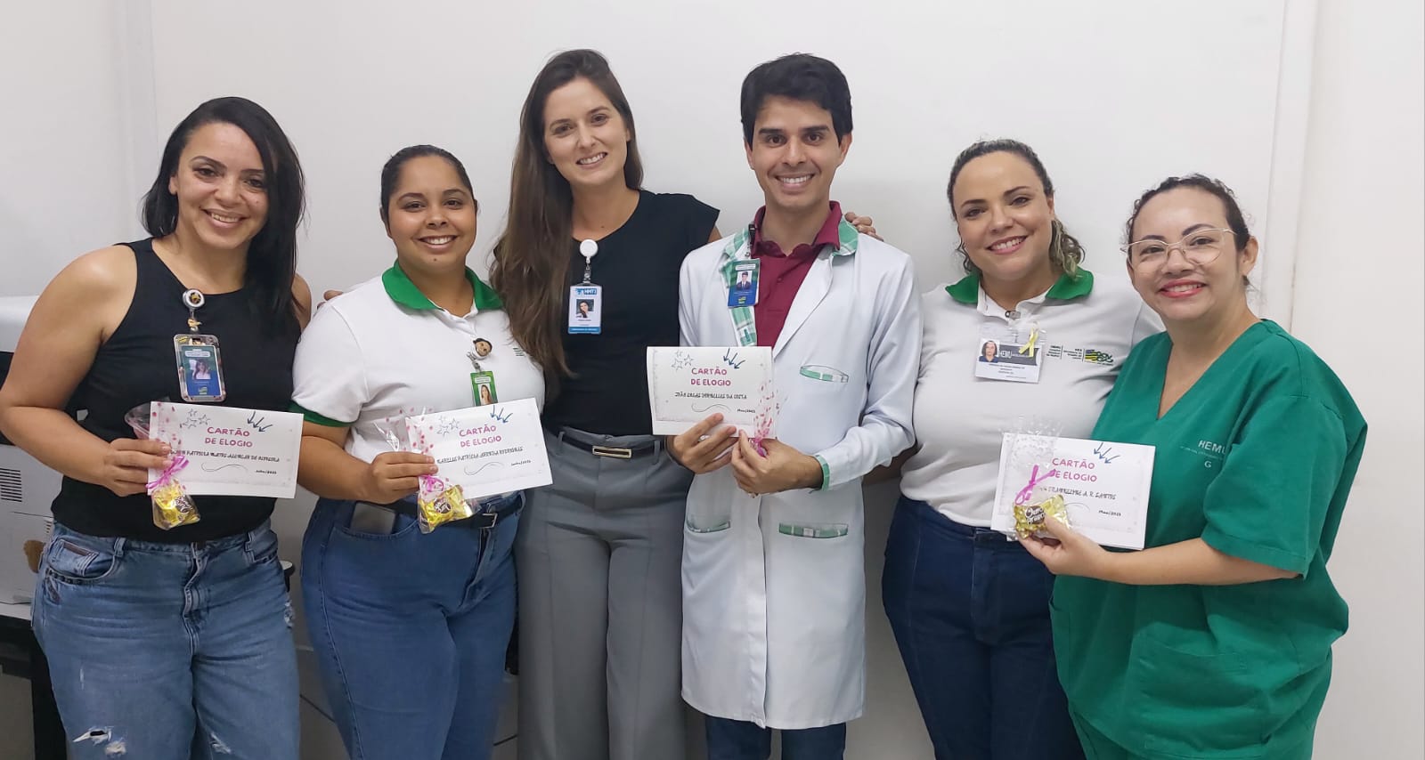 HEMU valoriza profissionais com cartões de reconhecimento
