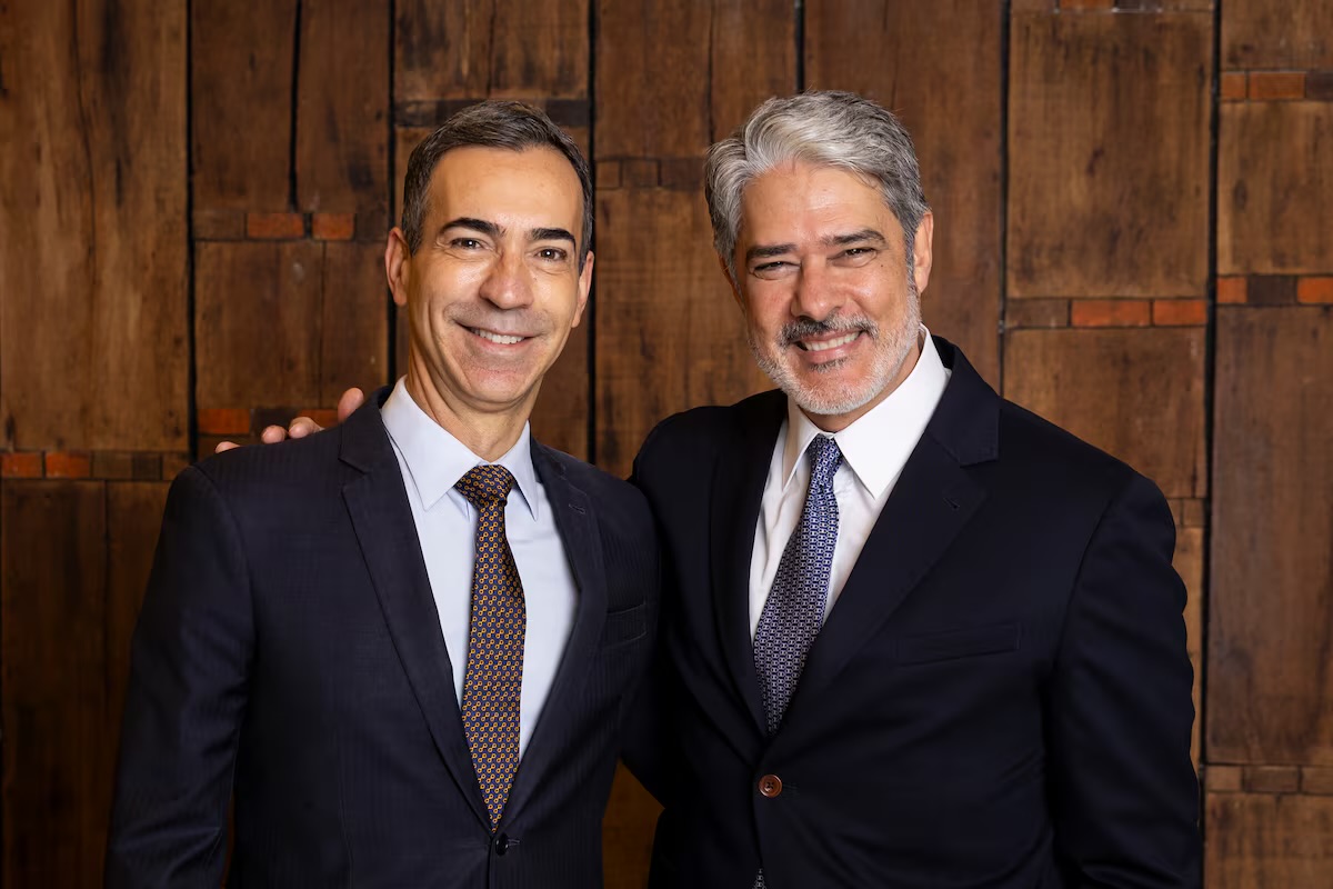 Bonner deixa Jornal Nacional após 29 anos; Tralli assumirá bancada
