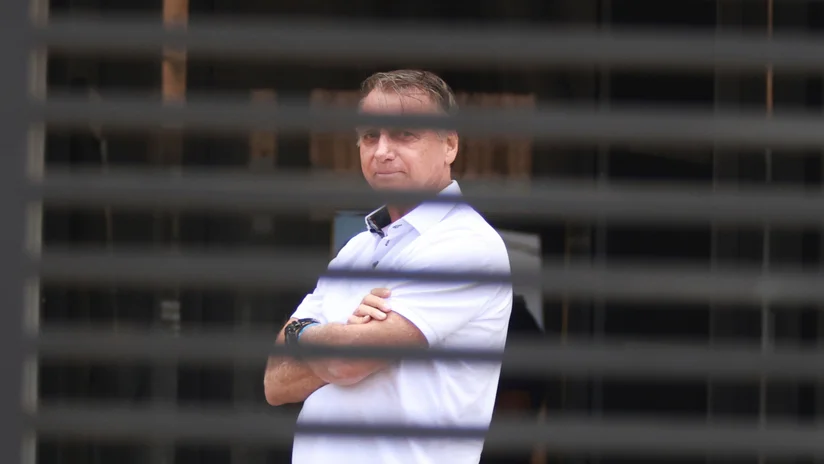 Bolsonaro já prepara pedido de prisão domiciliar se for condenado pelo STF