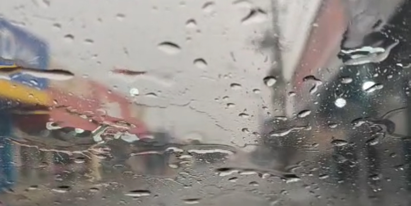 Chuva atípica alivia calor intenso em Mozarlândia