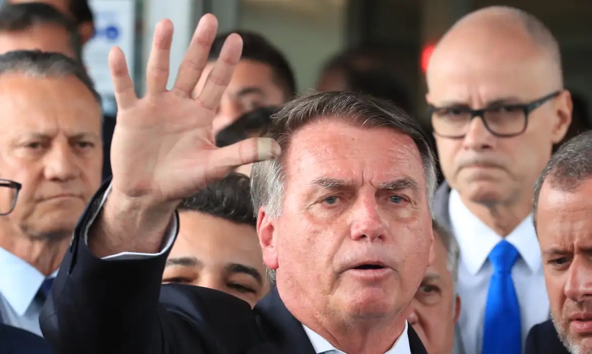 Jair Bolsonaro: pela 1ª vez, ministros se manifestam sobre a culpa de um ex-presidente