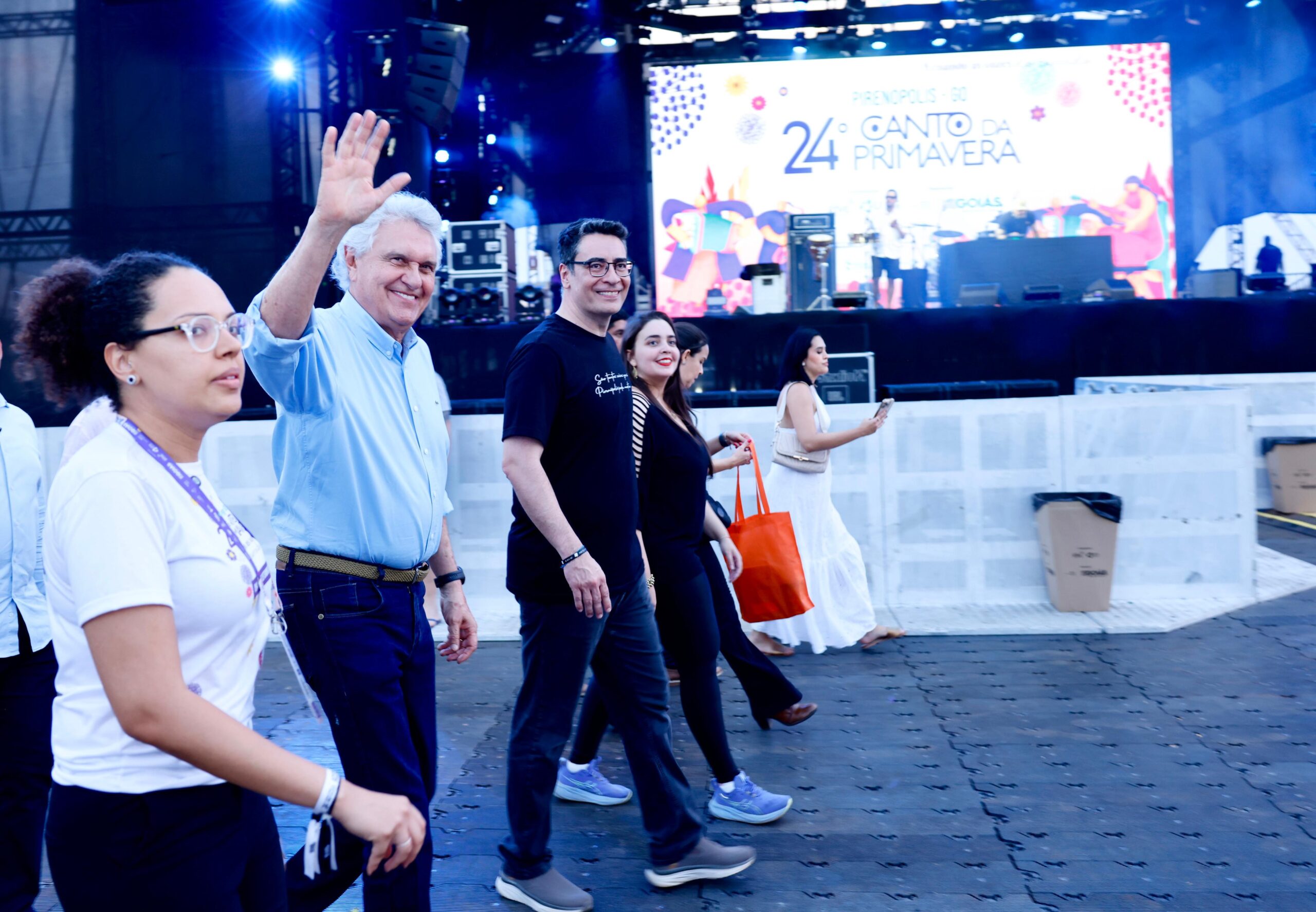 Caiado celebra sucesso da 24ª edição do Canto da Primavera em Pirenópolis