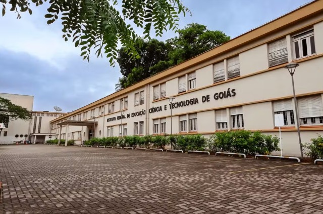 IFG abre seleção para professores substitutos com salários de até R$ 8 mil