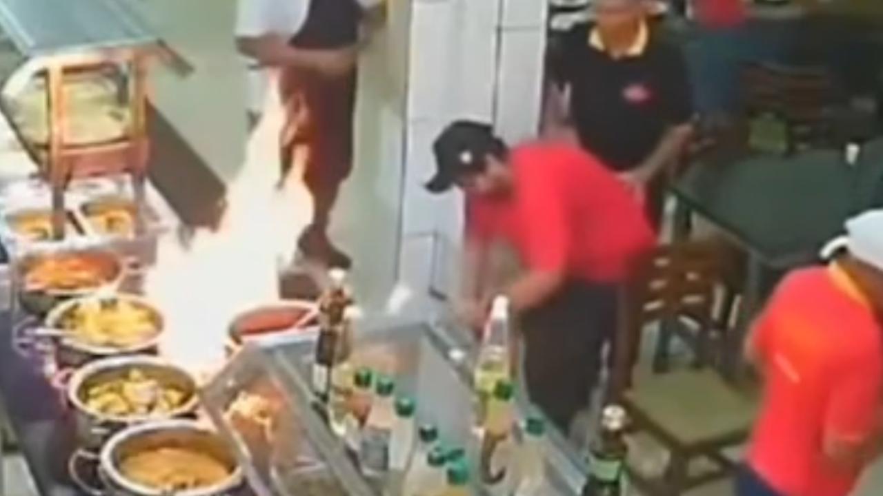 Vídeo: Explosão em churrascaria deixa sete feridos, dois em estado grave