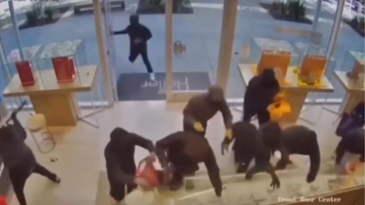 Vídeo: Assalto em massa a joalheria na Califórnia supera US$ 1 Milhão em prejuízos