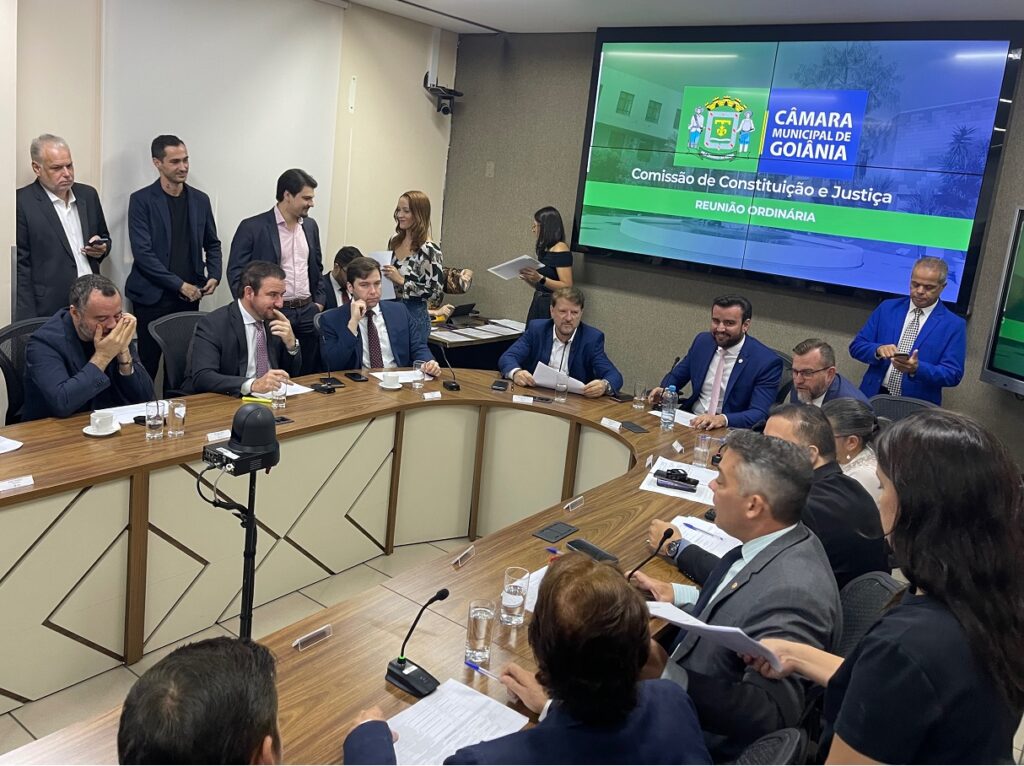 Data-base de 4,83% avança na Câmara de Goiânia e SindiGoiânia avalia ação judicial