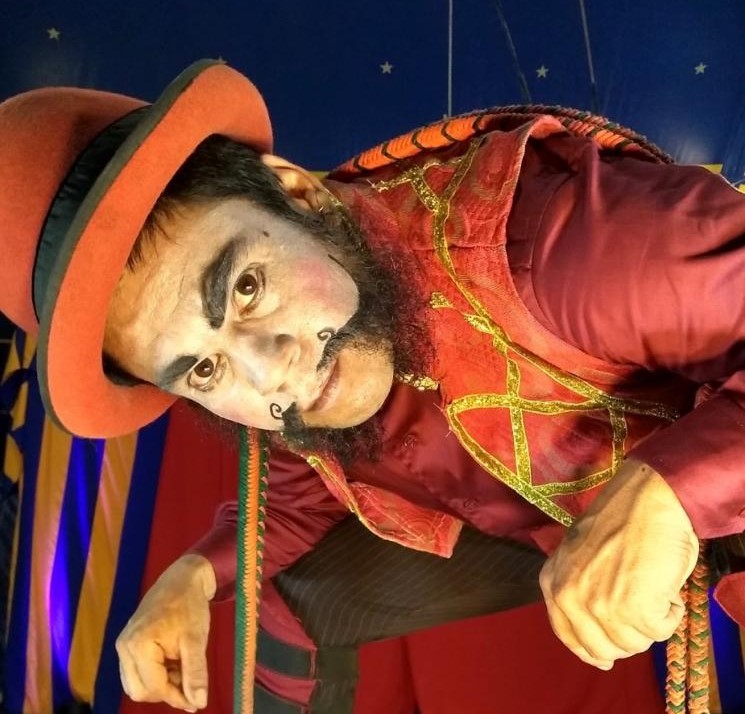 Theatro Arte e Fogo celebra 30 anos de carreira no Novo Ato