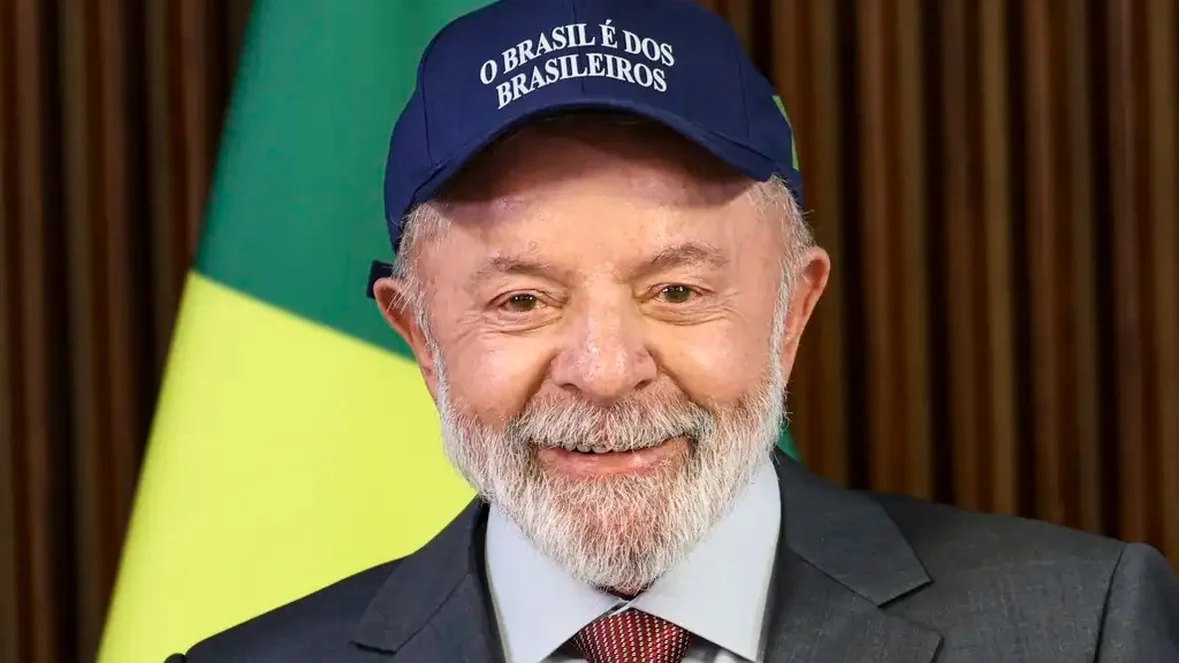 Brasil enfrenta polarização política e incertezas econômicas, revela Latam Pulse