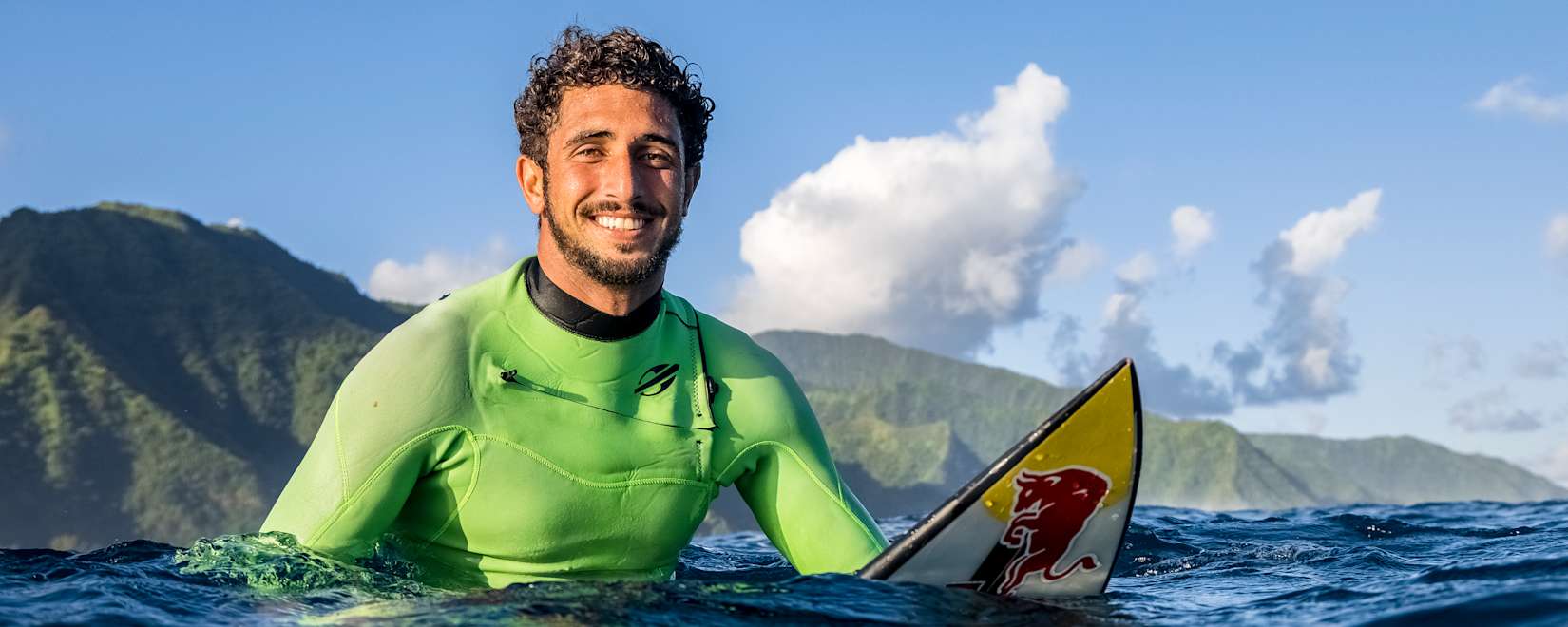 Surfe de Ondas Gigantes: Brasil brilha no Big Wave Challenge 2025