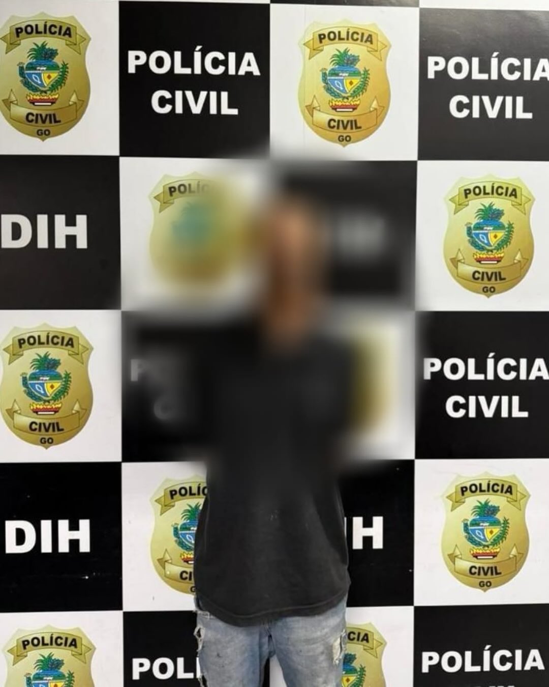 Homem é preso por tráfico de drogas em Goiânia