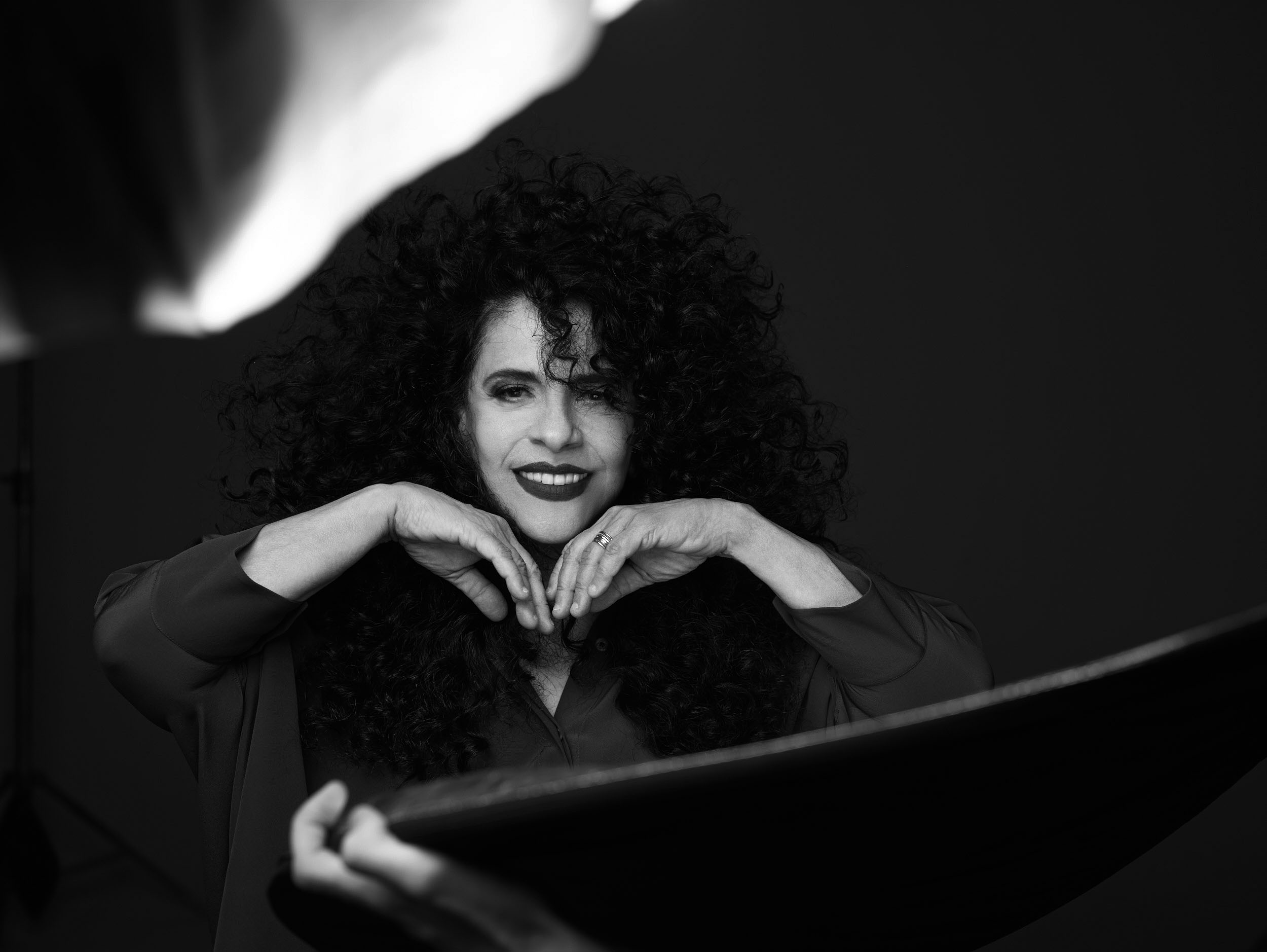 Gal Costa ressurge em disco que revisita os grandes momentos de sua carreira