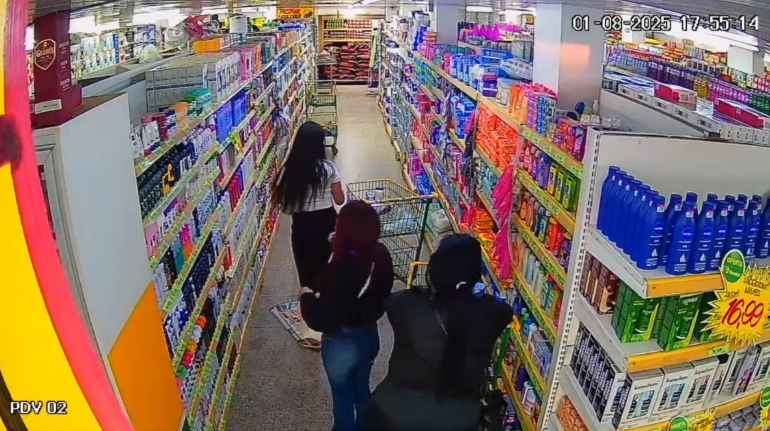 As suspeitas utilizavam sacolas preparadas com dispositivos para burlar sistemas de alarme
