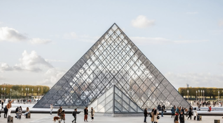 Polícia francesa prende dois suspeitos de roubo milionário no Louvre