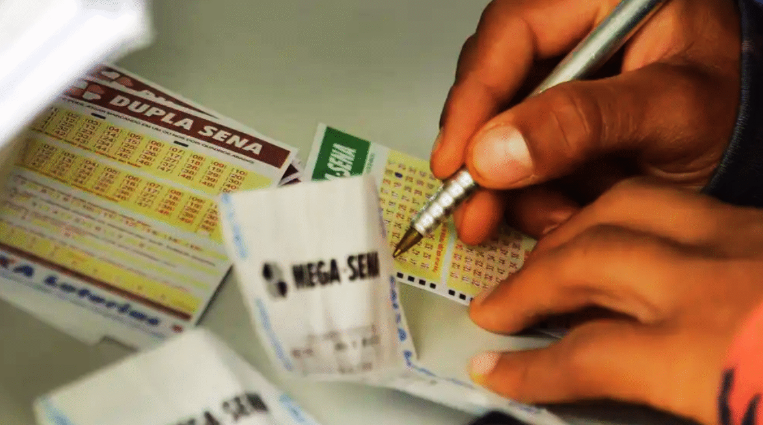 Três apostas de Goiás ficam com prêmio de R$ 27,7 mil na Mega-Sena