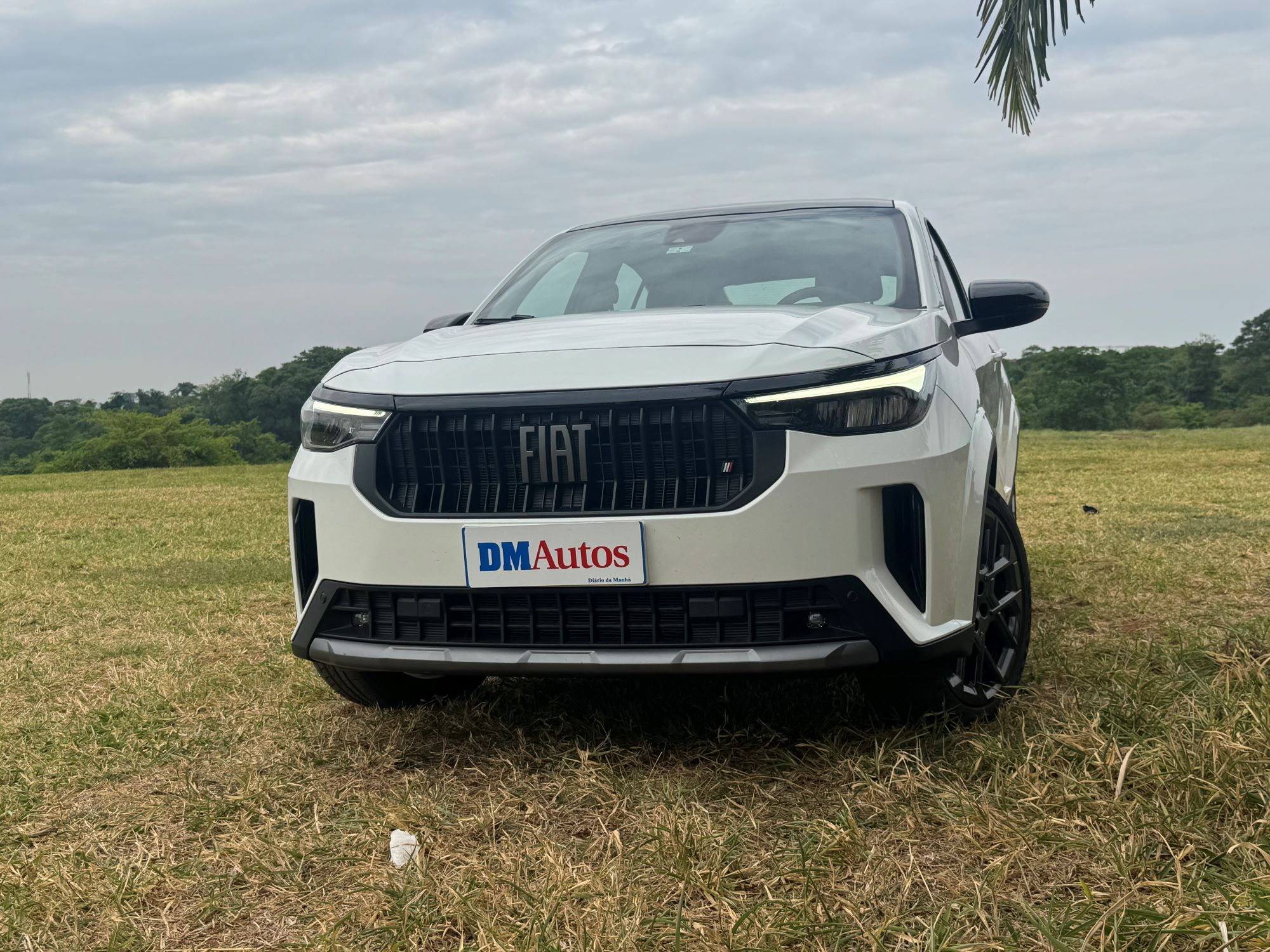 Teste: Impressões ao dirigir o Fiat Fastback Impetus T200 Hybrid 2026