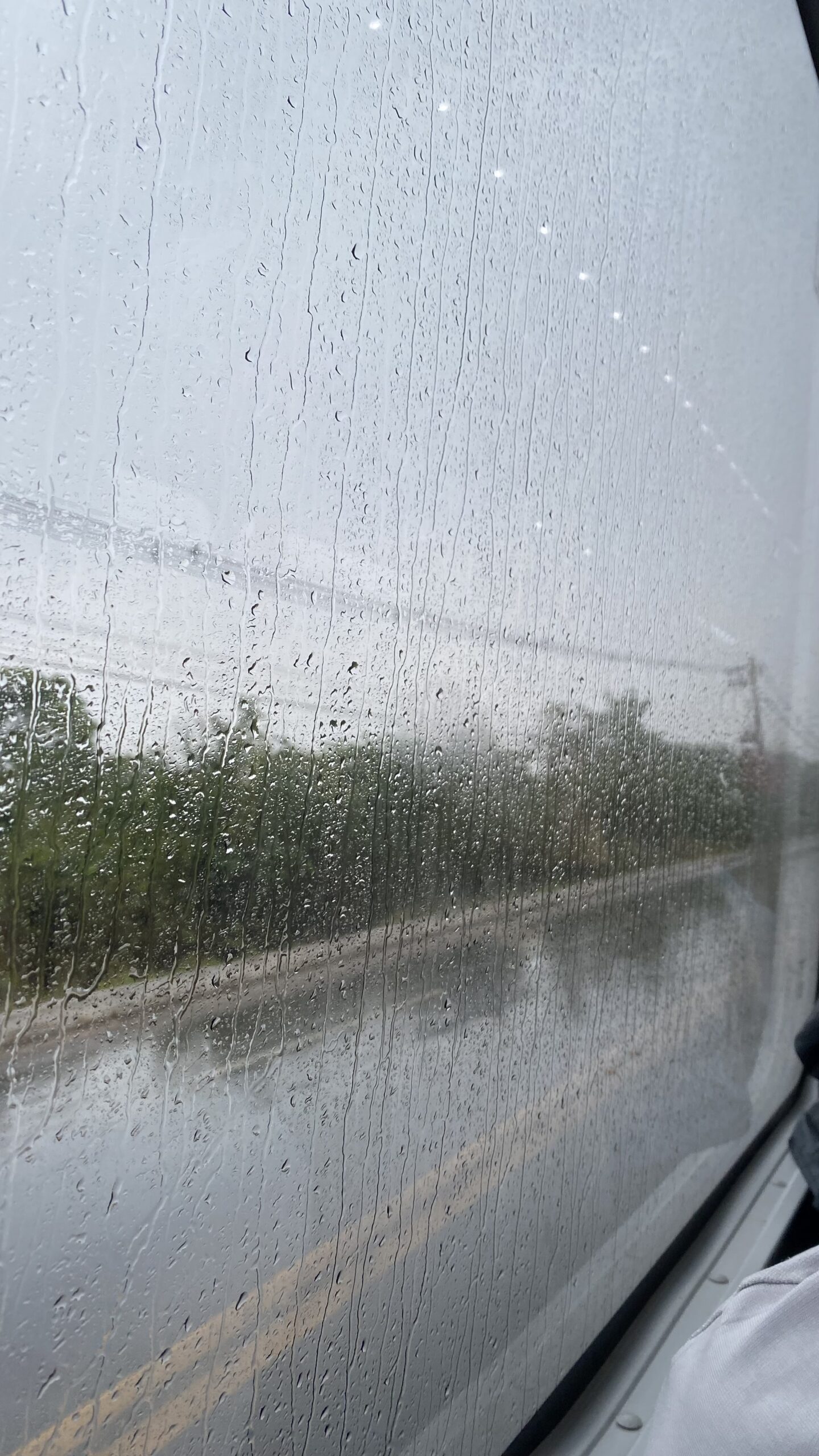 Frente fria pode favorecer pancadas de chuva em Goiás a partir de quinta-feira (09/10)