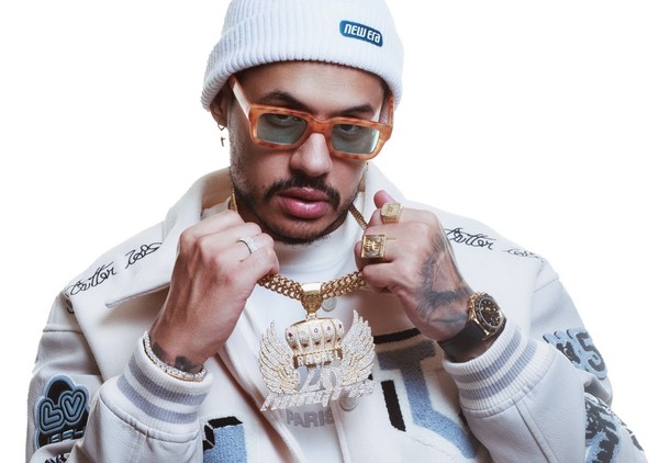 Rapper Hungria é internado em Brasília com suspeita de bebida adulterada