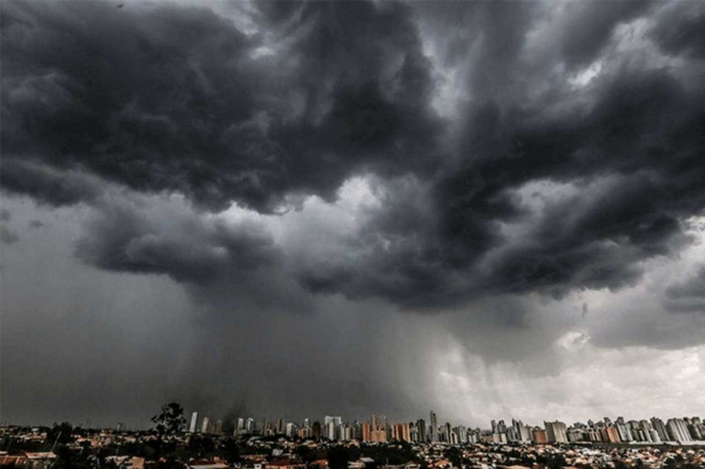 Equatorial Goiás alerta para temporais e ventos fortes em mais de 80 cidades