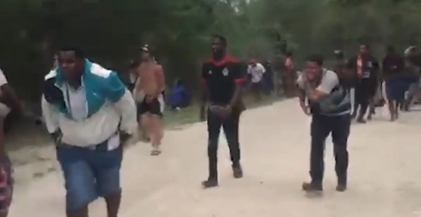 Vídeo mostra traficantes do CV em fuga por mata sob tiros no Rio