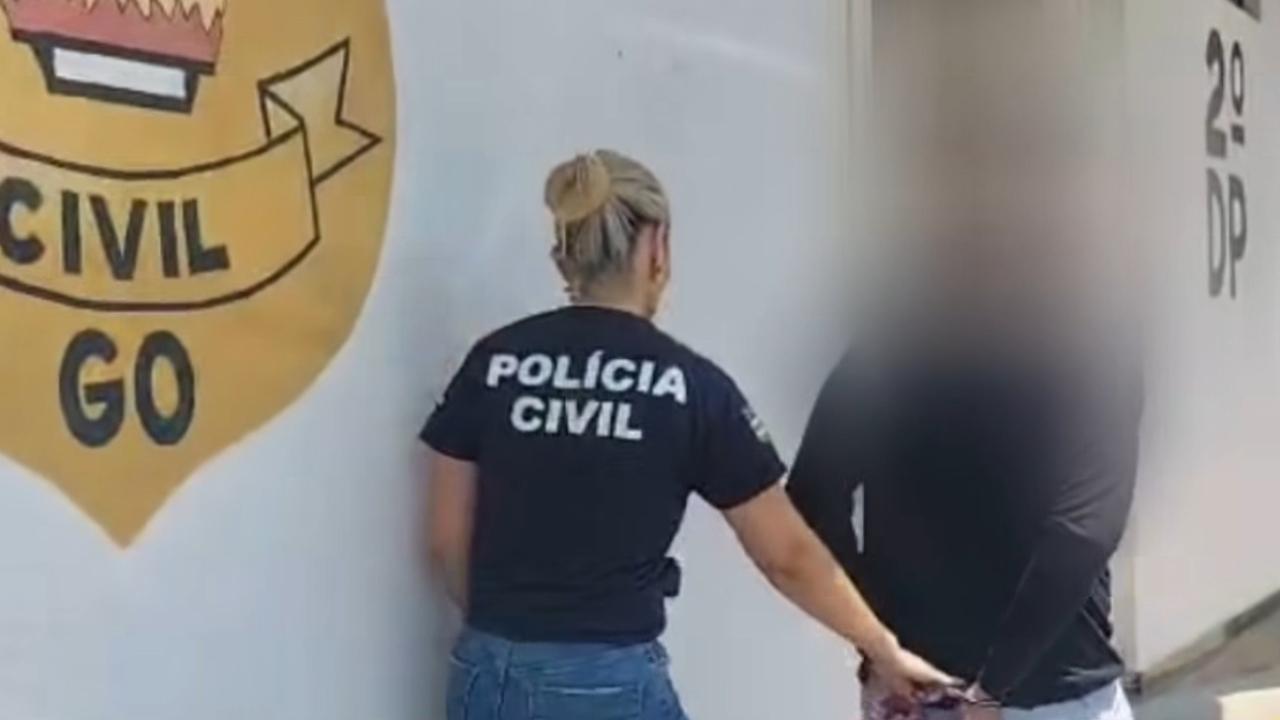 Polícia prende dono de loja por estelionato em vendas de Iphone em Goiás
