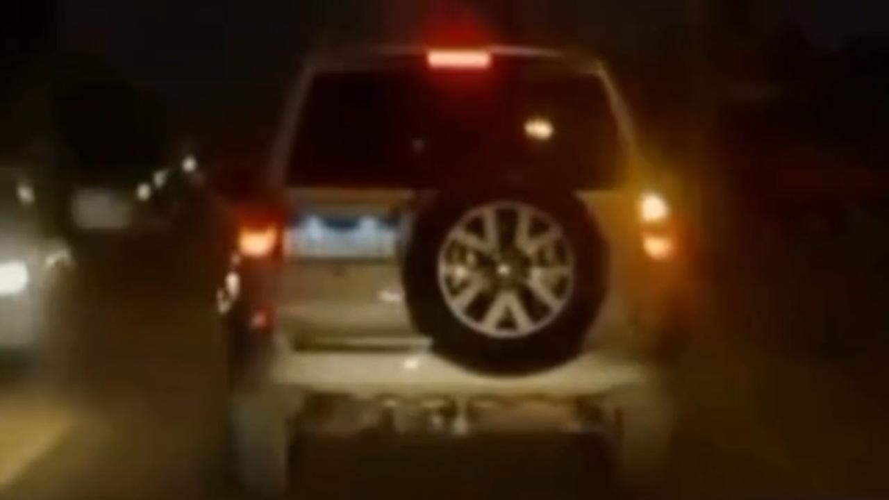 Vídeo: Falha em manobra transforma seta correta em piada virtual