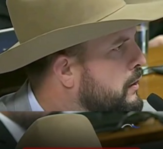 Deputado do PL provoca reação da OAB com afirmações sobre advogados