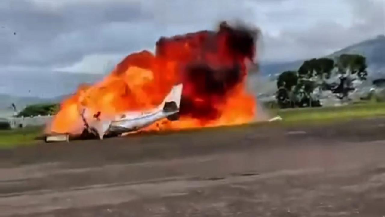 Vídeo: Tragédia aérea deixa duas vítimas fatais após falha na decolagem