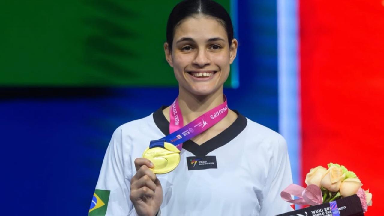 Brasil conquista ouro no mundial de Taekwondo após 20 Anos