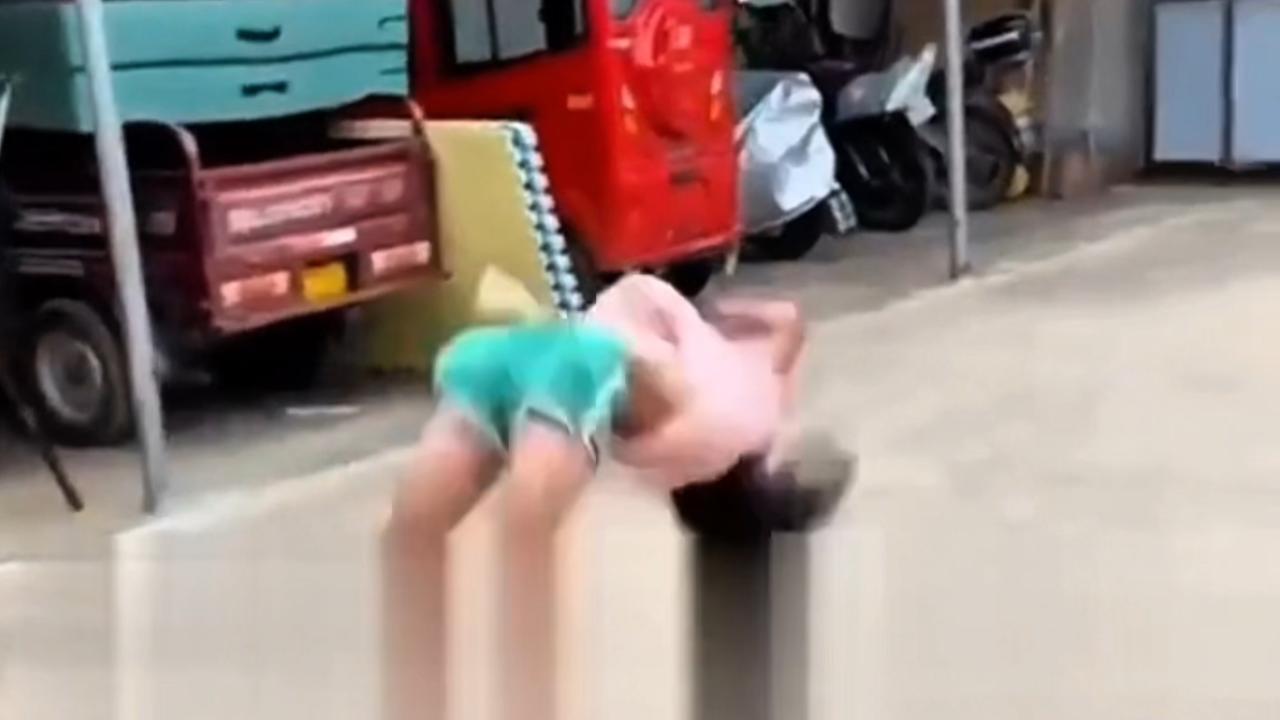Vídeo: Menina conquista marca rara com 12 cambalhotas sem as mãos