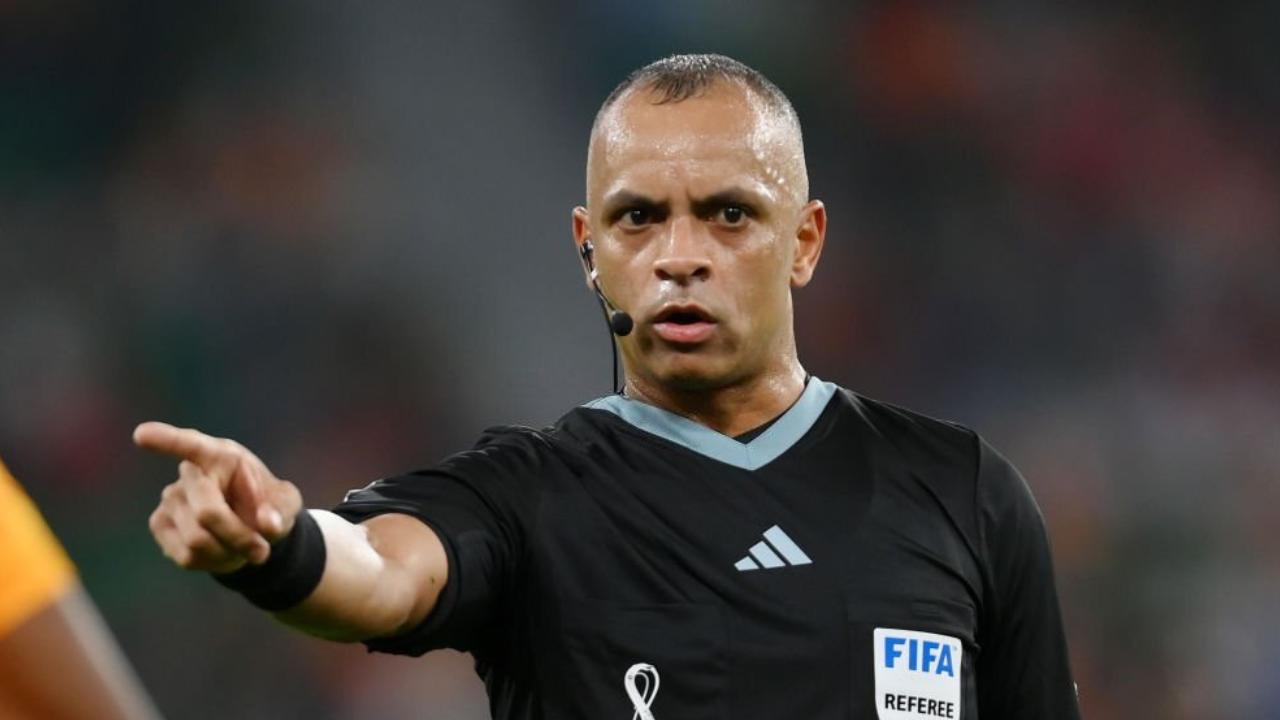 Árbitro goiano Wilton Pereira Sampaio concorre a prêmio de melhor do mundo