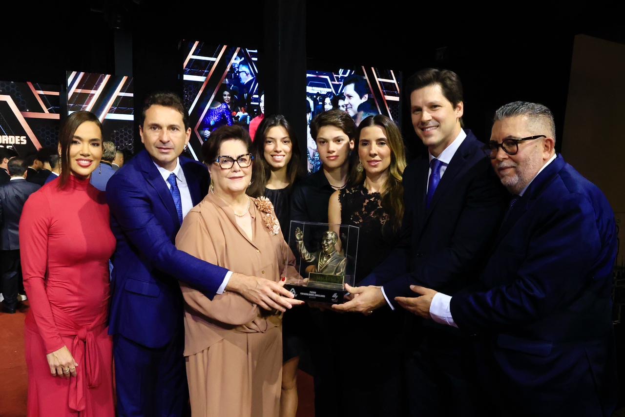 Daniel Vilela recebe Prêmio Personalidades Brasileiras 2025