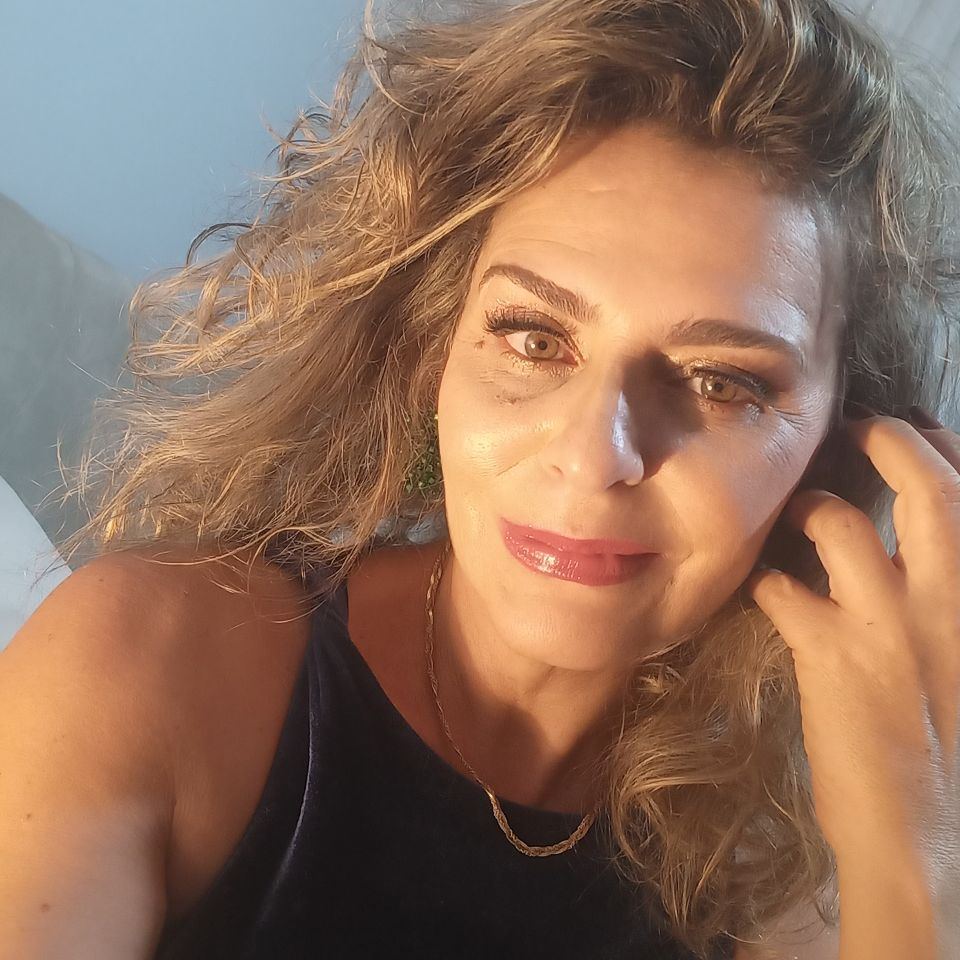 Cássia Fernandes conquista Prêmio Cruz e Souza com romance