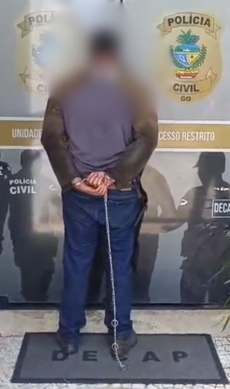 Homens são presos suspeitos de tráfico de drogas