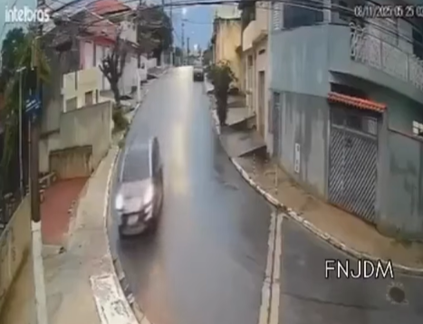 Vídeo: Acidente com caminhão reforça risco de pane mecânica em veículos de carga