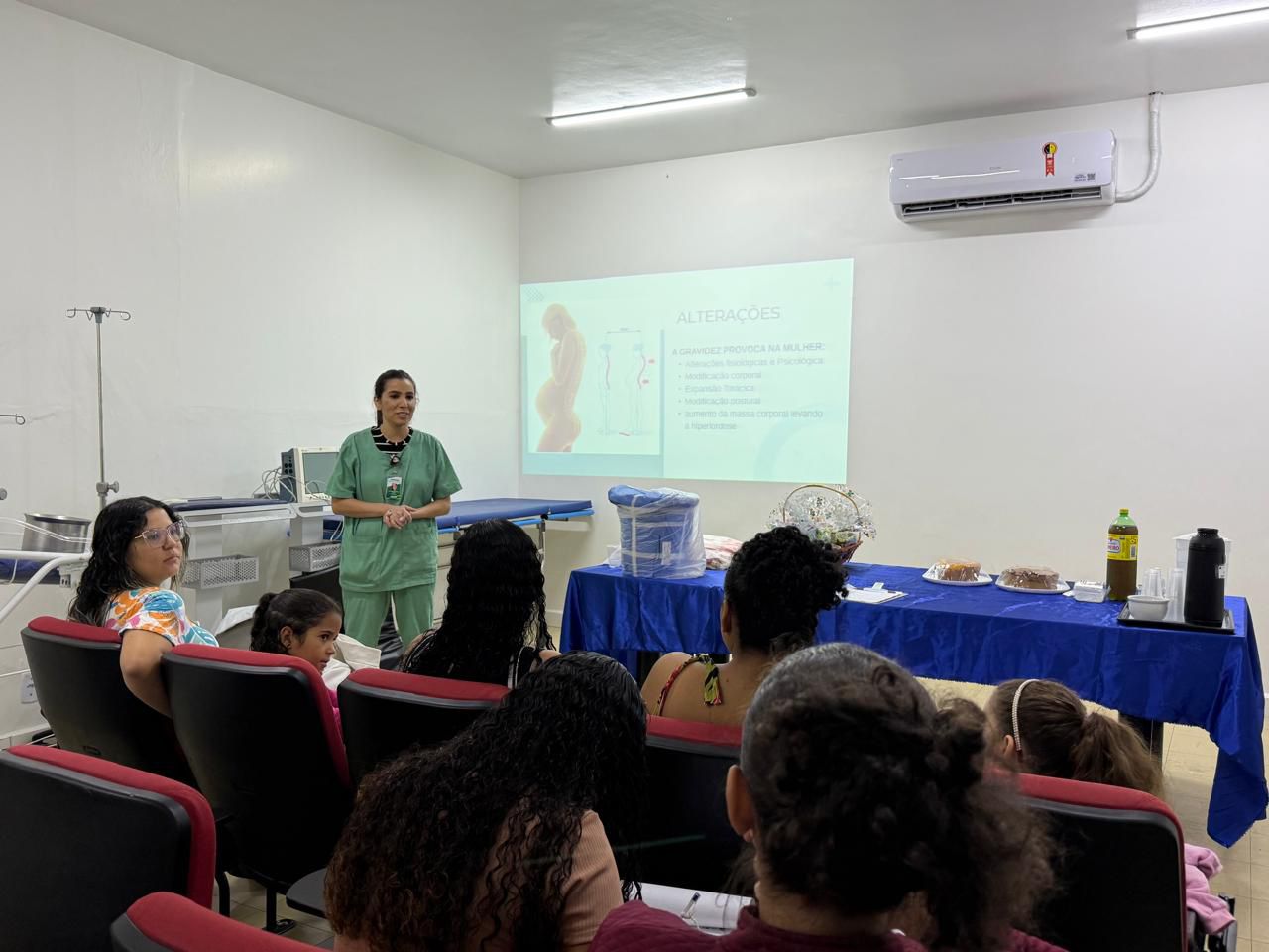 HEMNSL orienta gestantes em exercícios e técnicas de parto