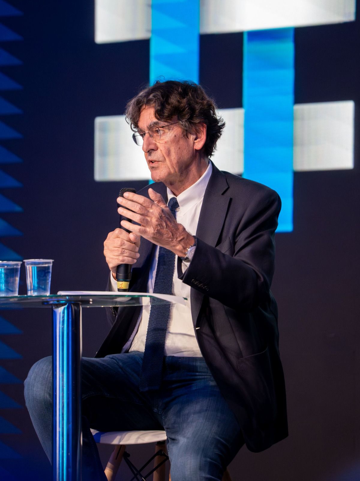 Etos.IA reúne lideranças para discutir impactos sociais, éticos e políticos da IA