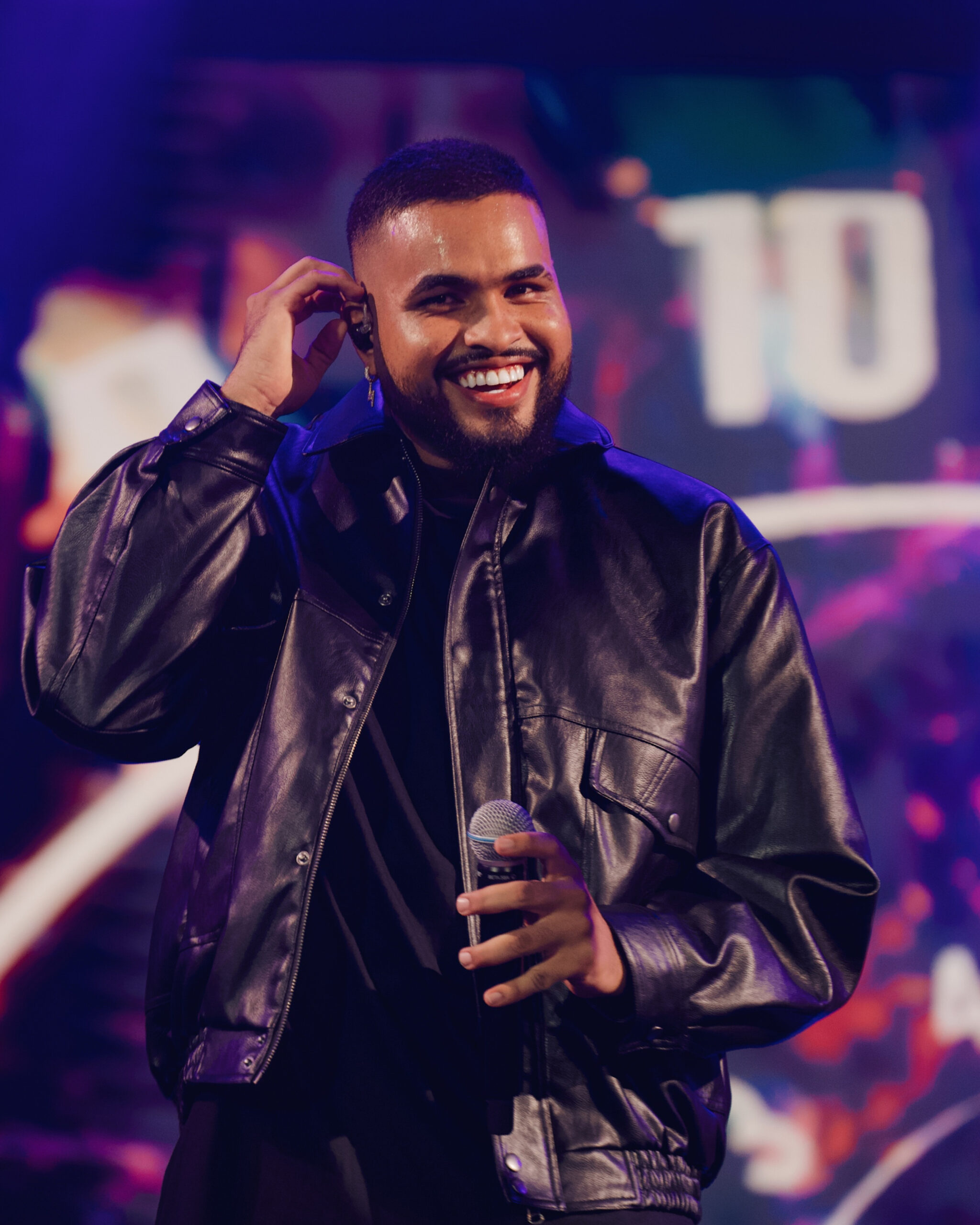 Yan leva a força do pagode a Brasília e Goiânia em maratona de shows