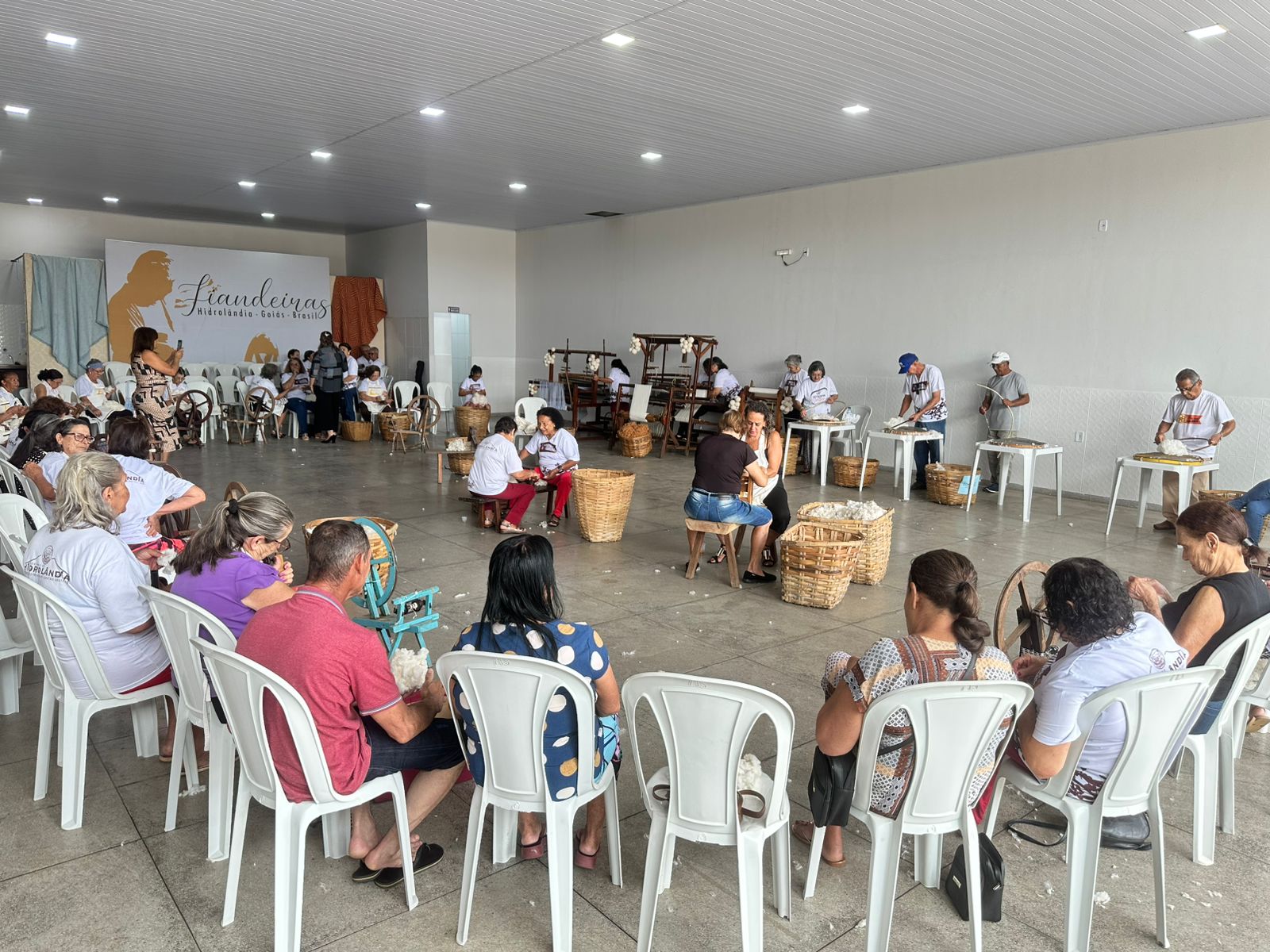 Tradição centenária reúne fiandeiras e celebra cultura em Hidrolândia