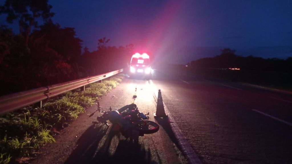 Jovem morre após perder controle da moto na BR-060, em Abadiânia