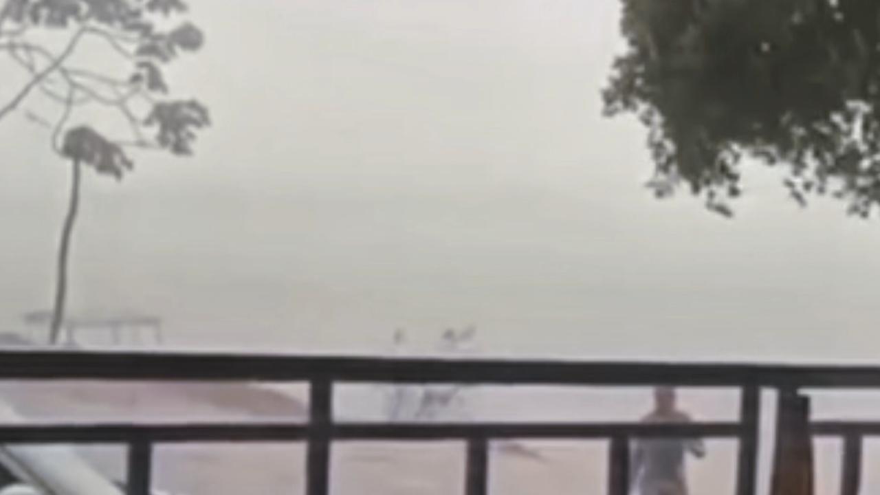 Vídeo: Ventania histórica destrói Bandeirantes às margens do Rio Araguaia