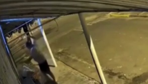 Homem é morto a facadas enquanto dormia em frente a bar no interior de São Paulo