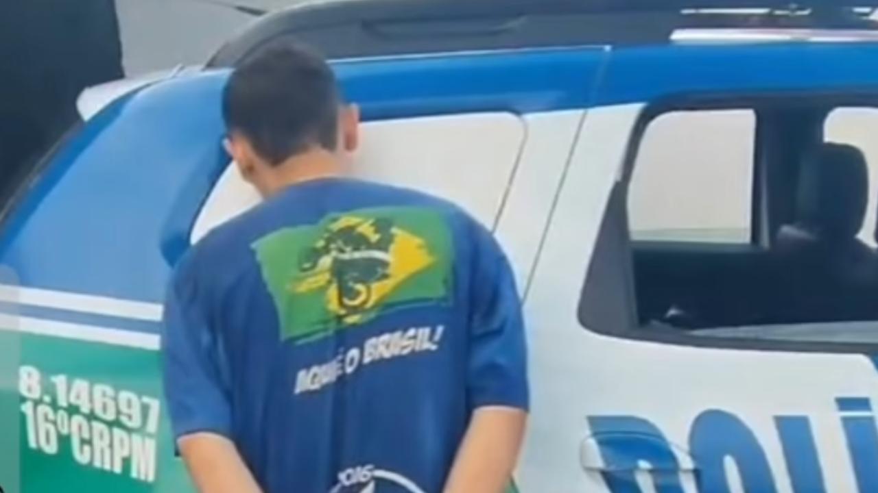 Policiais detêm homem por violência doméstica em Goianira