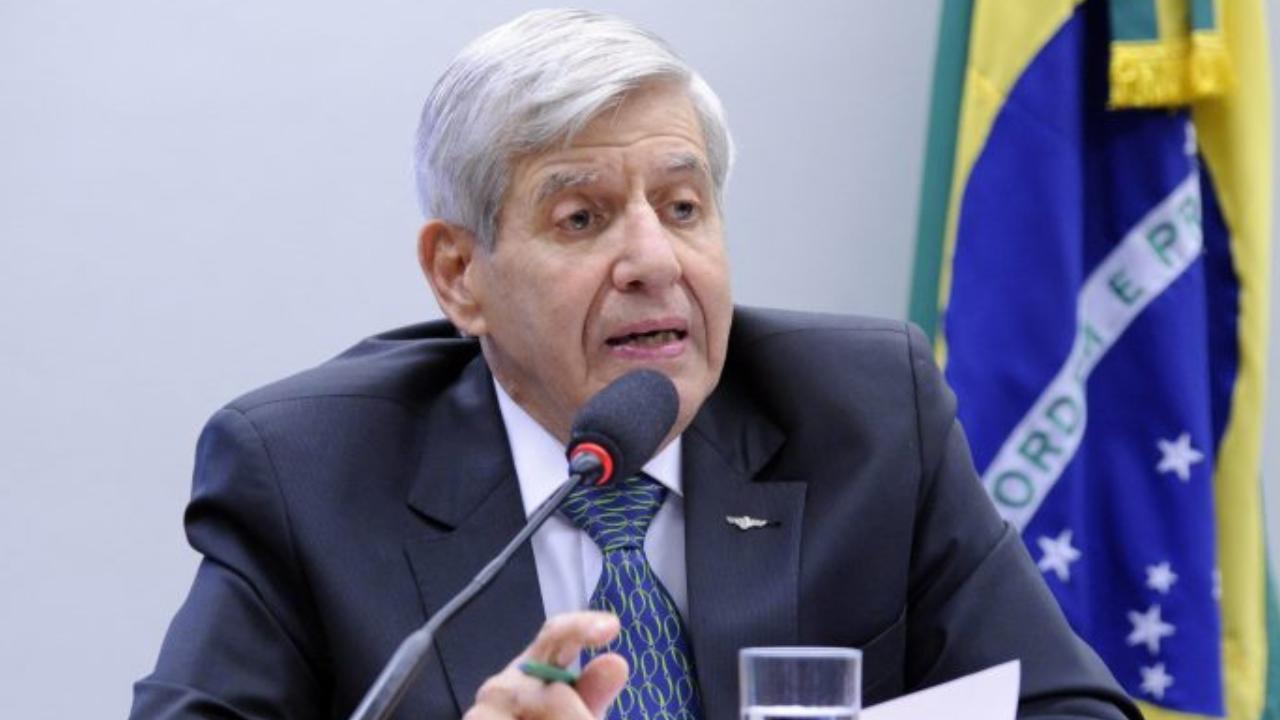 Defesa de Augusto Heleno contesta condenação de 21 anos do STF